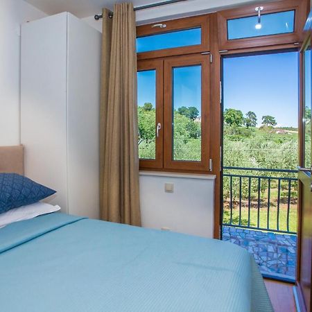 Apartment Rosse Porec Bagian luar foto