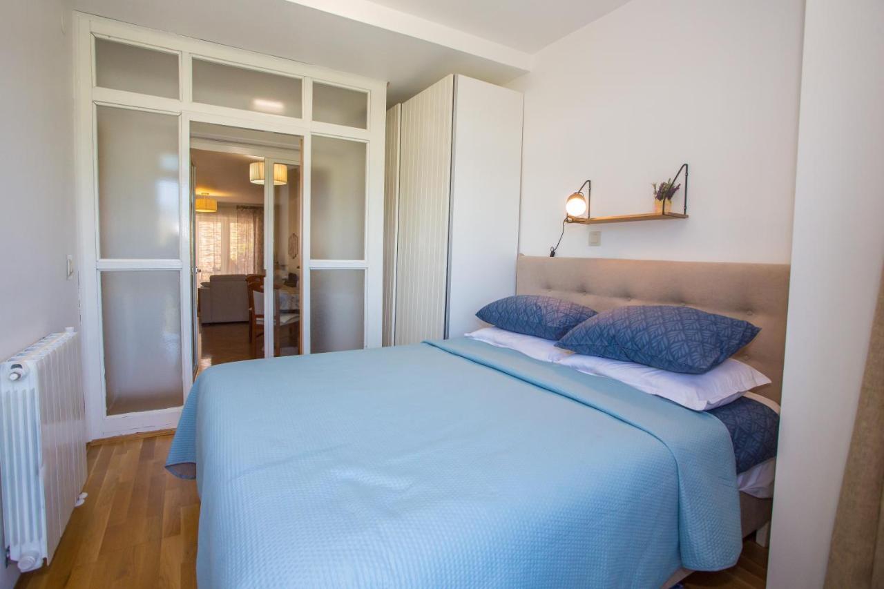Apartment Rosse Porec Bagian luar foto