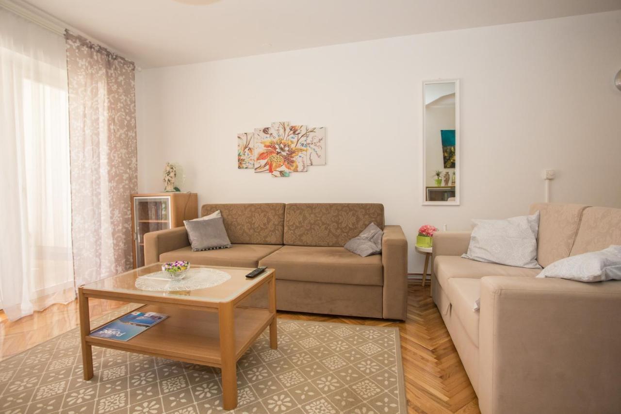 Apartment Rosse Porec Bagian luar foto